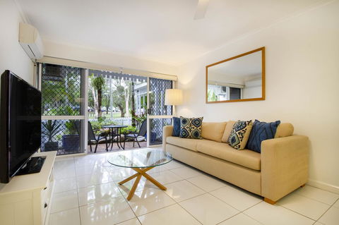 The White House Port Douglas - Tourism Cairns 15
