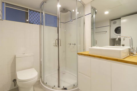 The White House Port Douglas - Tourism Cairns 4