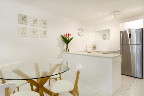 The White House Port Douglas - Tourism Cairns 12