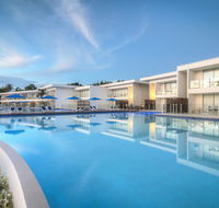 Pool Resort Port Douglas - Tourism Cairns