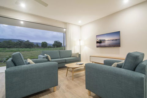 Pool Resort Port Douglas - Tourism Cairns 38