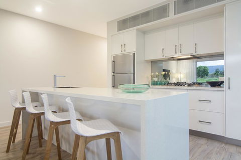 Pool Resort Port Douglas - Tourism Cairns 43