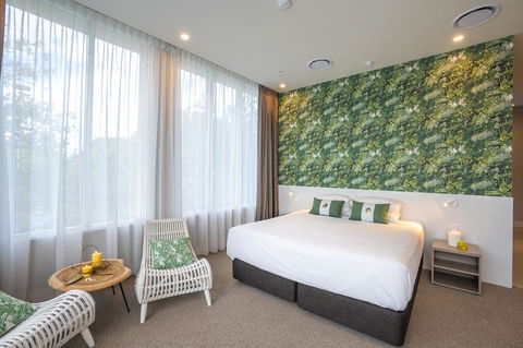 Pacific Hotel Cairns - Tourism Cairns 0