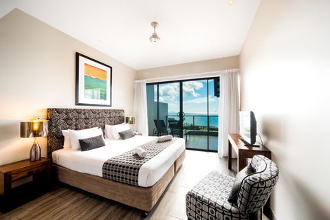 Whitsunday Reflections - Tourism Cairns 19