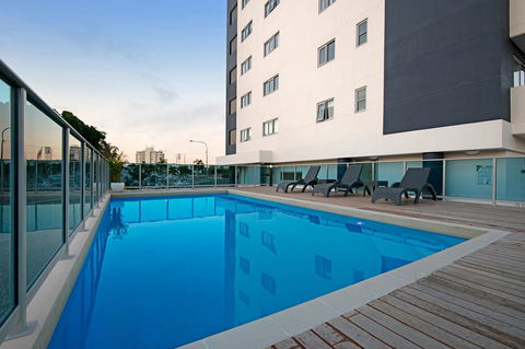 Allure Hotel & Apartments - Tourism Cairns 2