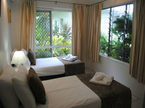 The Port Douglas Queenslander - Tourism Cairns 18