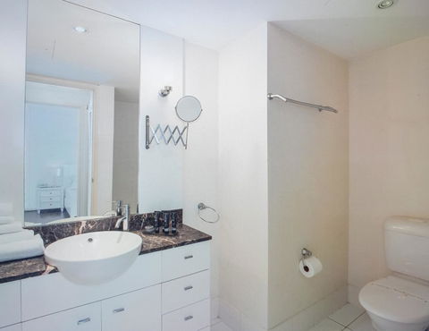 Circle Luxury Holidays - Tourism Cairns 1