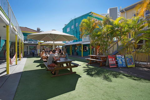Backpackers In Paradise 18-35 Hostel - Tourism Cairns 15