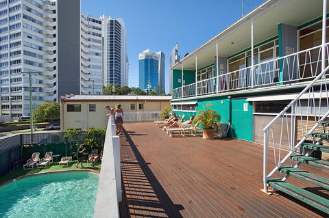Backpackers In Paradise 18-35 Hostel - Tourism Cairns 16