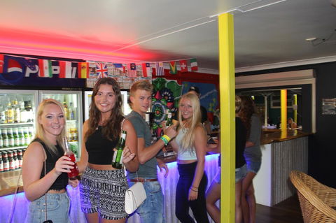 Backpackers In Paradise 18-35 Hostel - Tourism Cairns 30