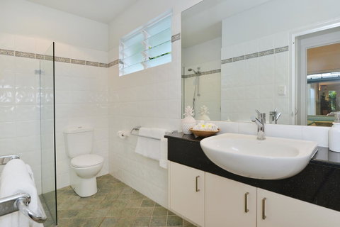 [ ANDY'S BEACH HOUSE ] - Tourism Cairns 29