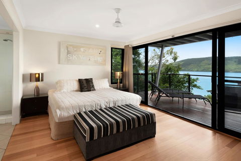 Shorelines - Tourism Cairns 4