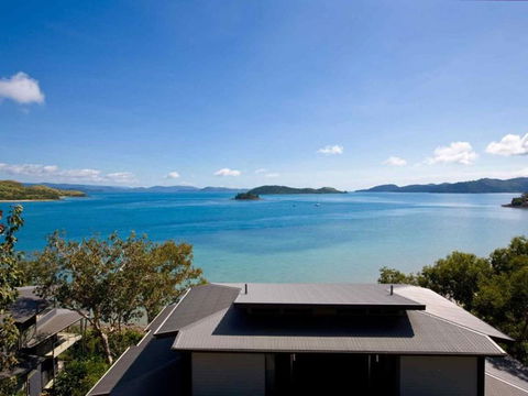 Shorelines - Tourism Cairns 0