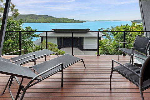 Shorelines - Tourism Cairns 1
