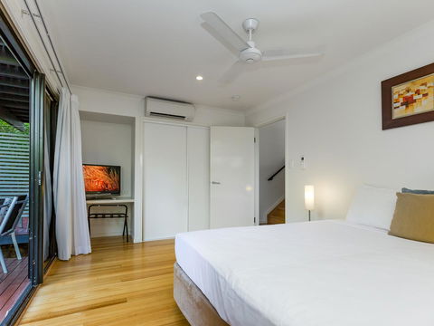 Shorelines - Tourism Cairns 42