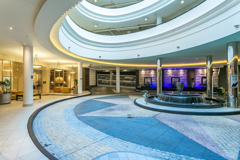 Mantra Towers Of Chevron - Tourism Cairns 5