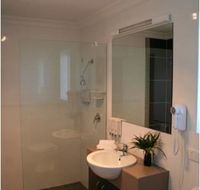 Drovers Motor Inn - Tourism Cairns