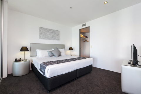 Q1 Resort & Spa - Official - Tourism Cairns 33