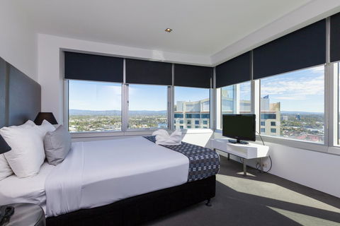 Q1 Resort & Spa - Official - Tourism Cairns 44