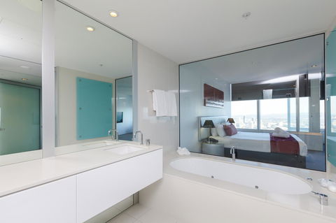 Q1 Resort & Spa - Official - Tourism Cairns 39