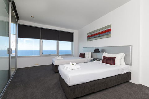 Q1 Resort & Spa - Official - Tourism Cairns 8
