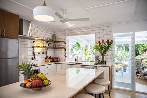 Jamaica Beach House - Tourism Cairns 3