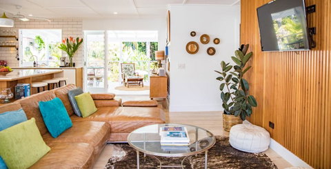 Jamaica Beach House - Tourism Cairns 7