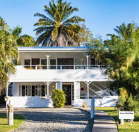 Jamaica Beach House - Tourism Cairns