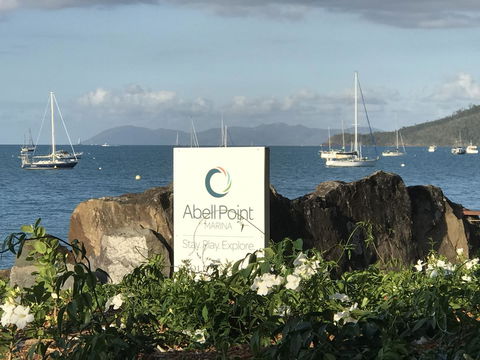Whitsunday Luxury Homes - Tourism Cairns 44