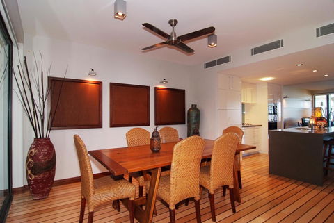 The Boathouse Apartments - Tourism Cairns 12