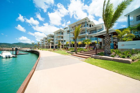 The Boathouse Apartments - Tourism Cairns 25