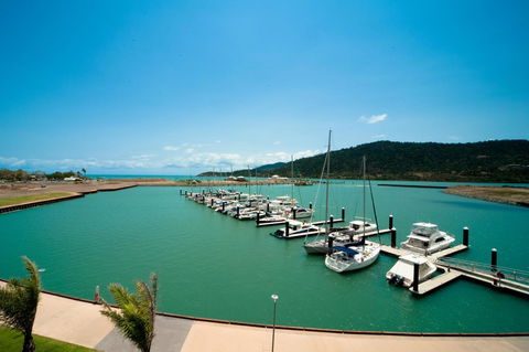 The Boathouse Apartments - Tourism Cairns 2