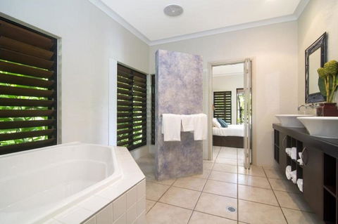 Tranquility By The Course Port Douglas - Tourism Cairns 12