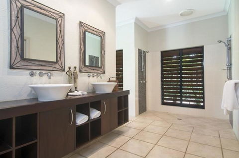 Tranquility By The Course Port Douglas - Tourism Cairns 10