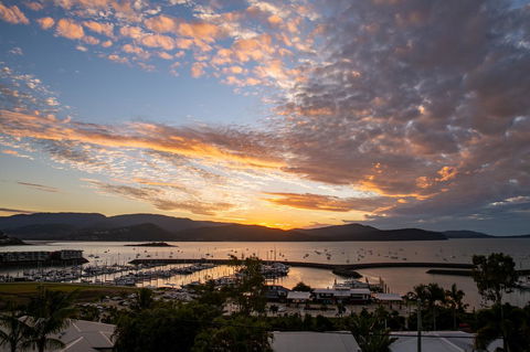 Sunlit Waters Studio Apartments - Tourism Cairns 16
