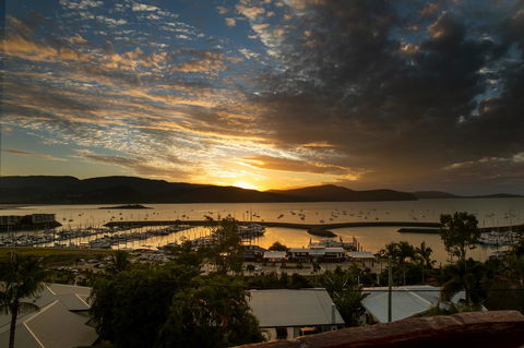 Sunlit Waters Studio Apartments - Tourism Cairns 17