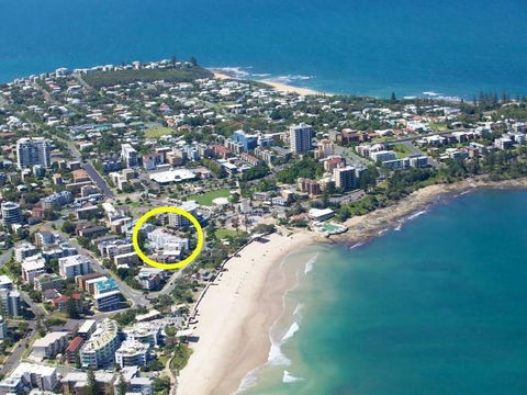 Casablanca Beachfront Apartments - Tourism Cairns 8