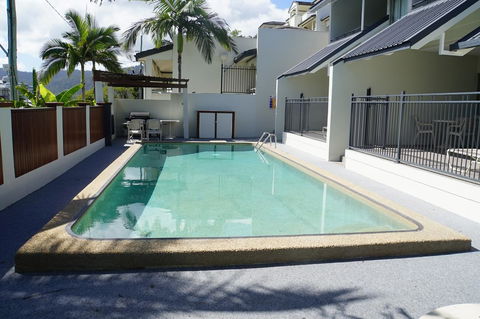 Airlie Seaview Apartments - Tourism Cairns 17