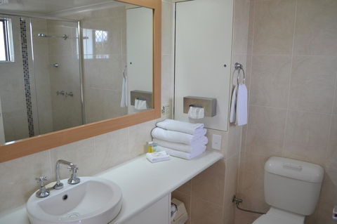 Comfort Inn Grammar View - Tourism Cairns 11
