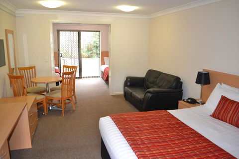 Comfort Inn Grammar View - Tourism Cairns 13