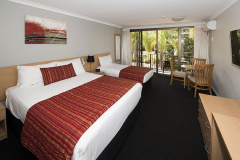 Comfort Inn Grammar View - Tourism Cairns 9