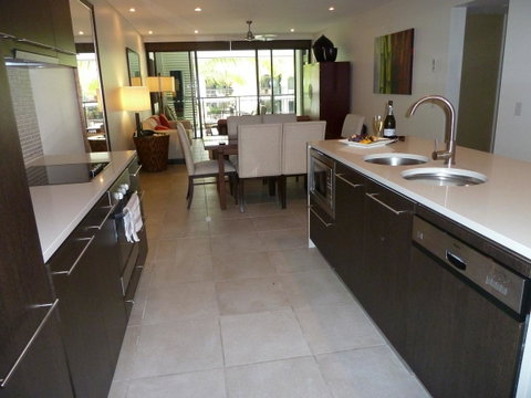Penthouse 239 At See Temple Port Douglas - Tourism Cairns 2