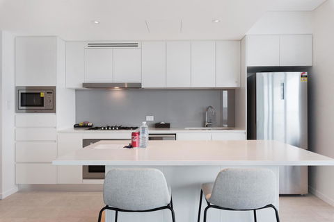 Brisbane Skytower By CLLIX - Tourism Cairns 4