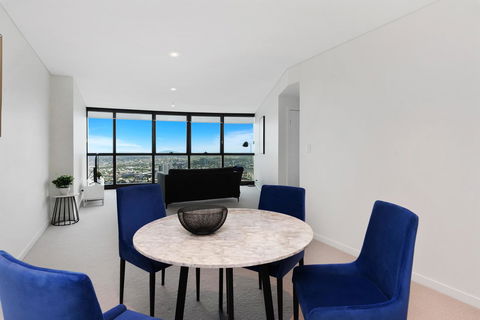 Brisbane Skytower By CLLIX - Tourism Cairns 17