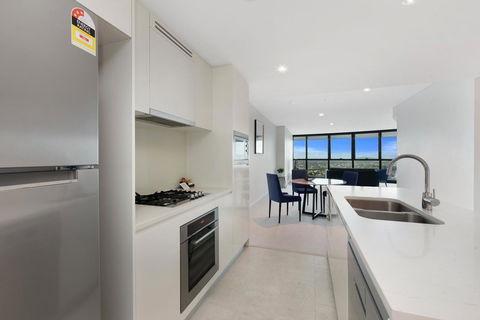 Brisbane Skytower By CLLIX - Tourism Cairns 18