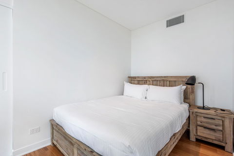 Brisbane Skytower By CLLIX - Tourism Cairns 31