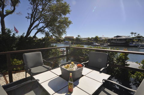 Bribie Island Canal Holiday Destination! - Tourism Cairns 0