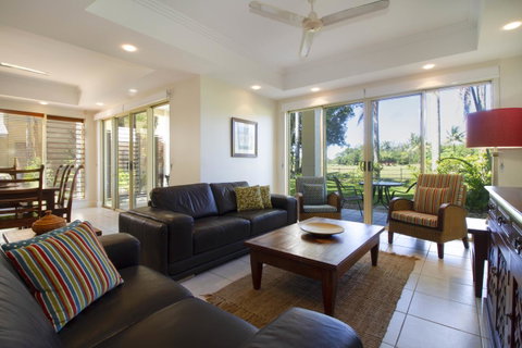 Paradise Links Resort Port Douglas - Tourism Cairns 11