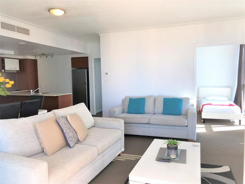 Beach Stay - Ocean & Riverview Resort Chevron Renaissance Central Surfers Paradise - Tourism Cairns 19