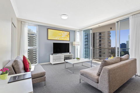 Beach Stay - Ocean & Riverview Resort Chevron Renaissance Central Surfers Paradise - Tourism Cairns 7